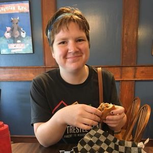 Meet your Posher, Carmen